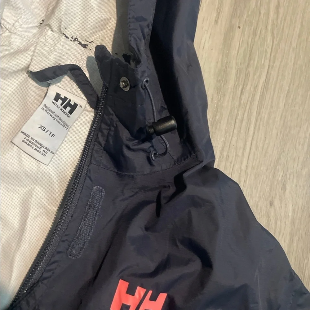 Helly Hansen Navy Hooded Shell Jacket with Pink HH Logo - Picture 2 of 3